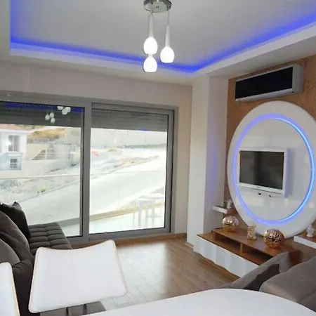 Boyalik Demirel & * Кешме