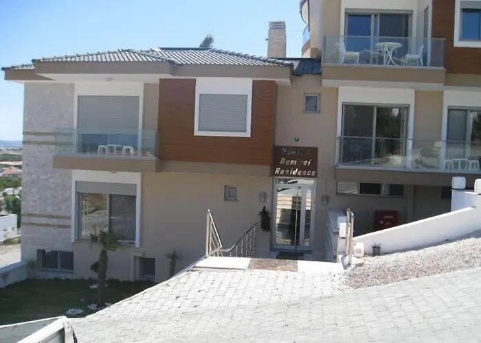 Boyalik Demirel & Hotel