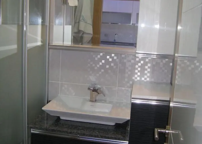 Boyalik Demirel & Hotel Çeşme