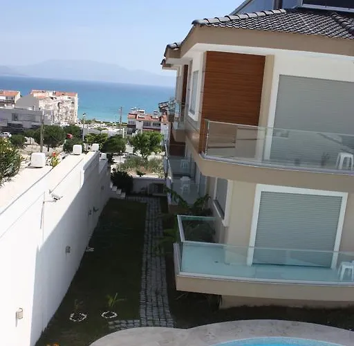 Boyalik Demirel & Çeşme