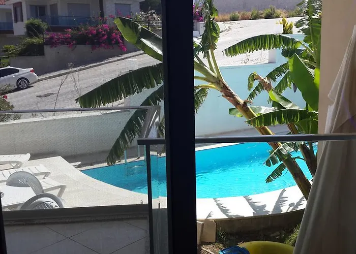 Boyalik Demirel & Çeşme