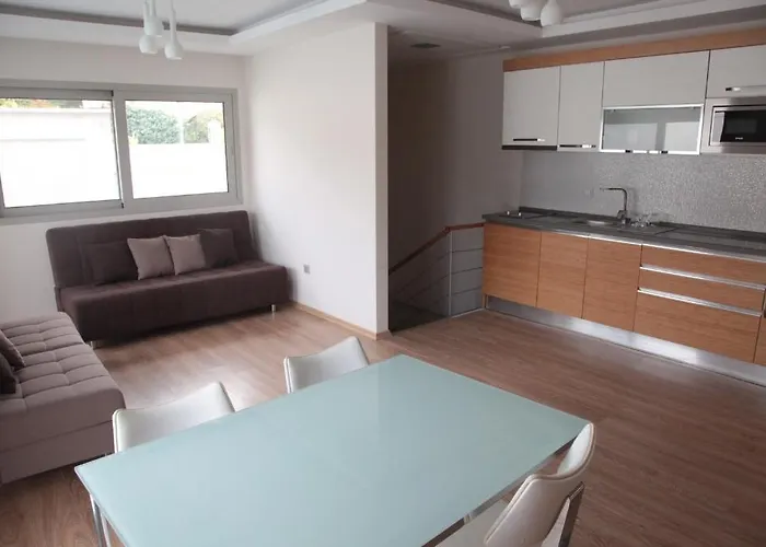 Boyalik Demirel & Hotel *