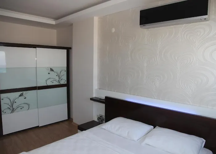 Boyalik Demirel & Hotel Çeşme